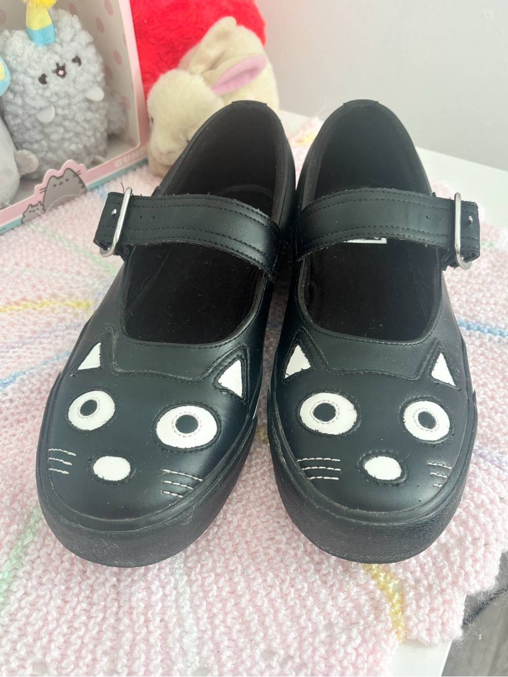 TUK kitty face mary janes